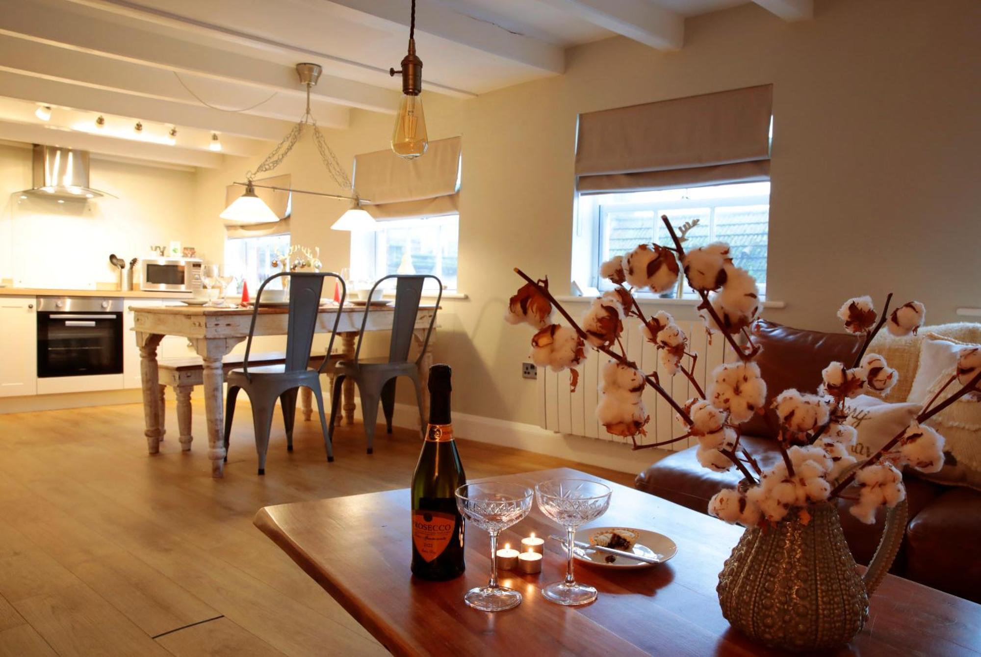Glasswing Stays The Nest 휫비 외부 사진